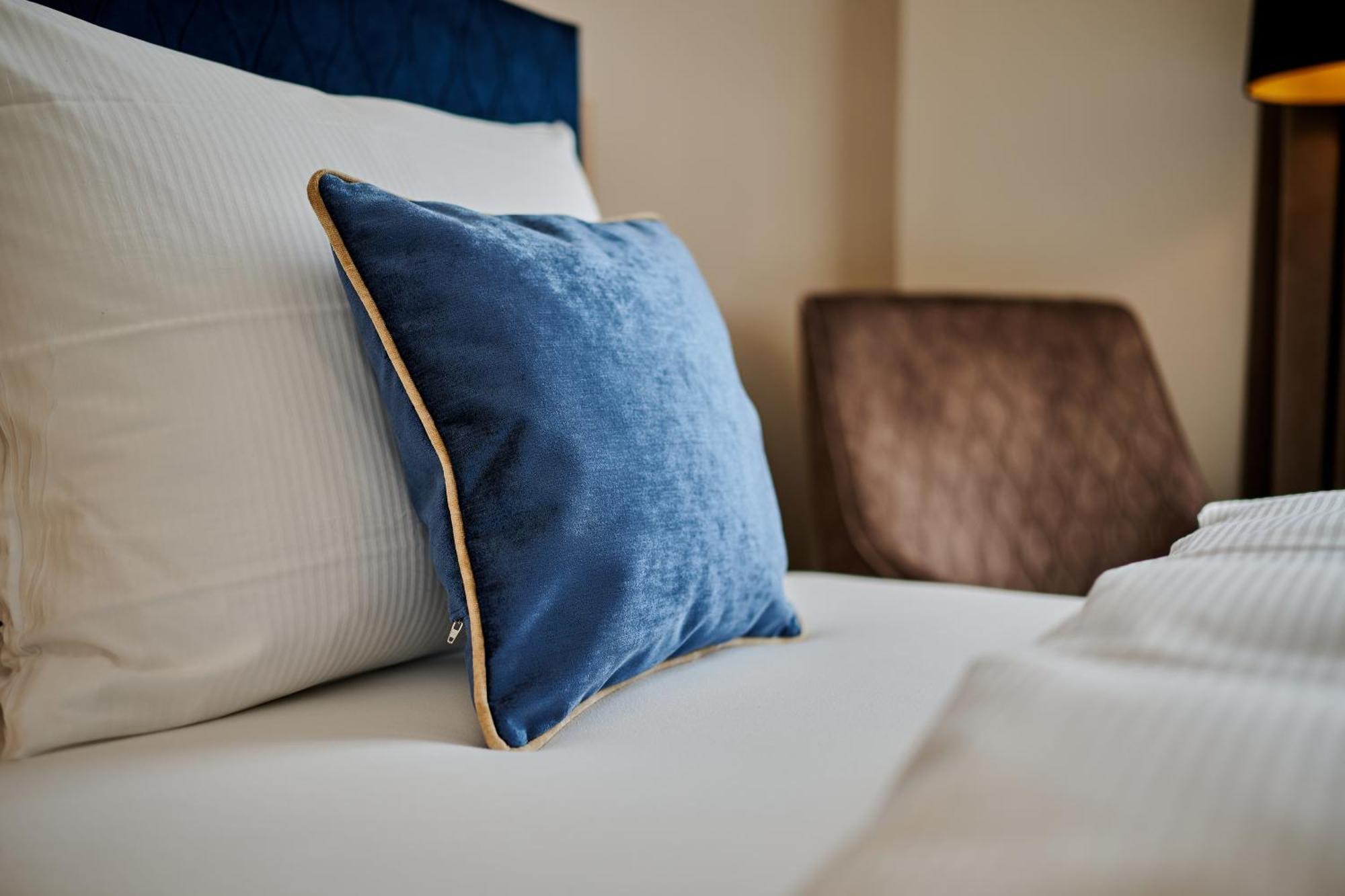 Hotel Zur Post Altoetting ภายนอก รูปภาพ