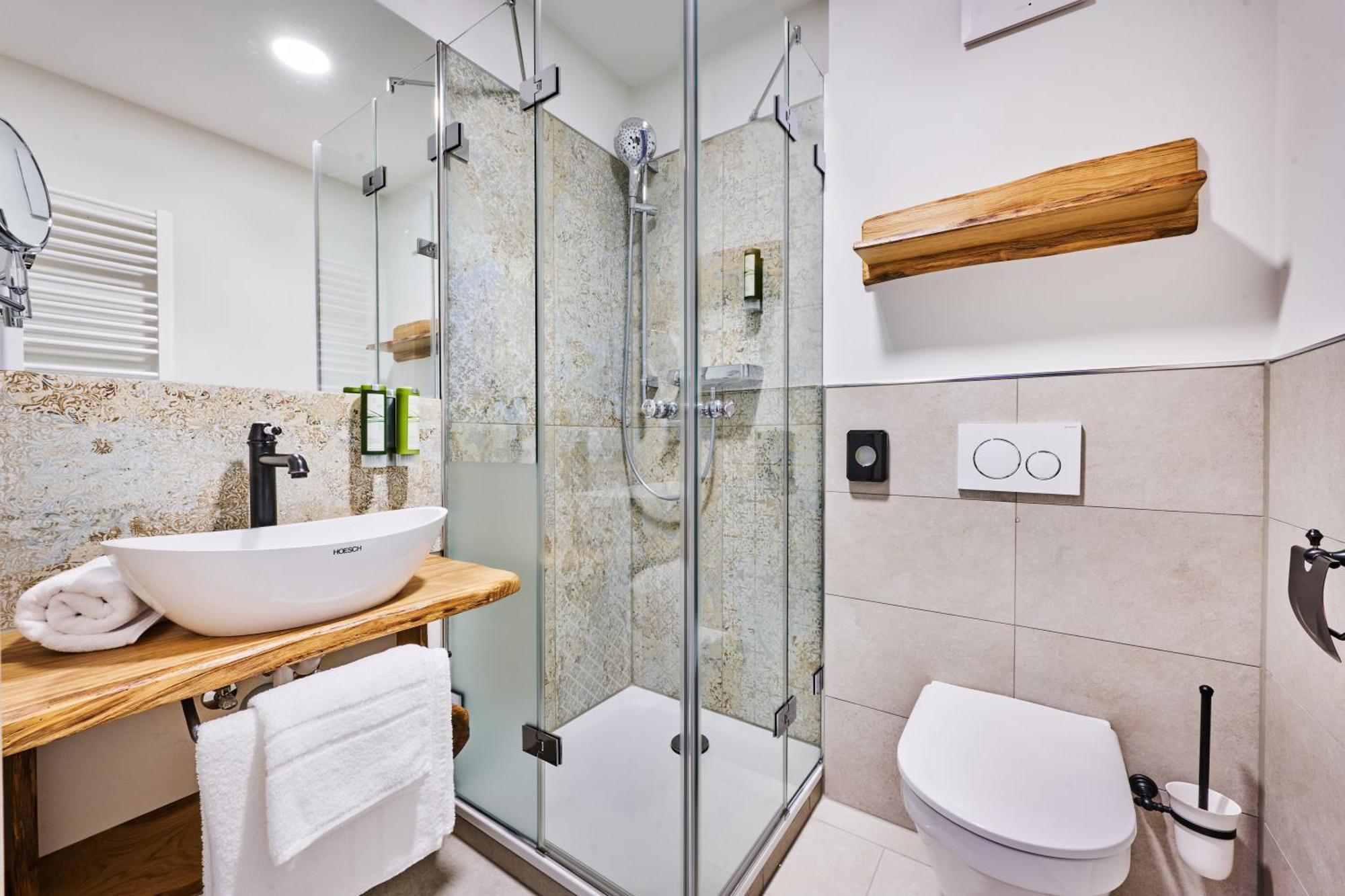 Hotel Zur Post Altoetting ภายนอก รูปภาพ